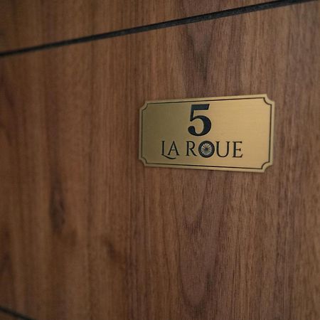 La Roue Hotel Vârşeţ Exterior foto